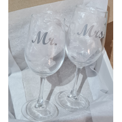 Couples Wine Glass Set
